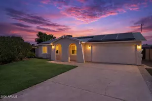 3366 E Evans Dr, Phoenix, AZ 85032 - Photo 1