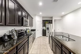 10336 W Hughes Dr, Tolleson, AZ 85353 - Photo 4