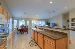 2420 E Malaga Dr, Casa Grande, AZ 85194 - Photo 12