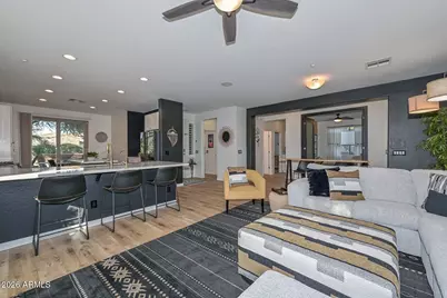 12917 W Red Fox Road, Peoria, AZ 85383 - Photo 6