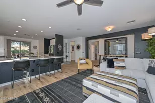 12917 W Red Fox Rd, Peoria, AZ 85383 - Photo 6