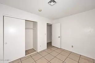 7827 W Jenan Dr, Peoria, AZ 85345 - Photo 26