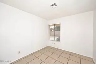 7827 W Jenan Dr, Peoria, AZ 85345 - Photo 22