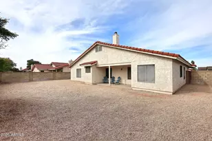 7827 W Jenan Dr, Peoria, AZ 85345 - Photo 36