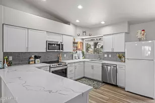 2105 W Terrace Dr, Wickenburg, AZ 85390 - Photo 8