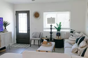 7715 E Avalon Dr, Scottsdale, AZ 85251 - Photo 2