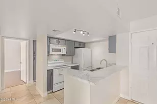 540 N May St, Mesa, AZ 85201 - Photo 10