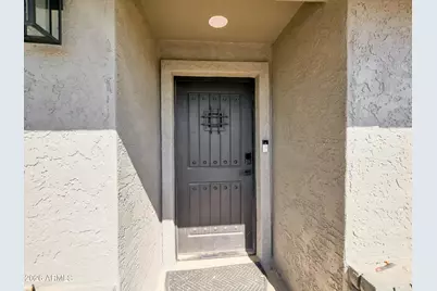 5122 W Fallen Leaf Lane, Glendale, AZ 85310 - Photo 2