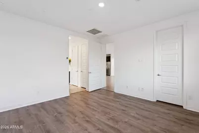 2566 W Huntington Drive, Phoenix, AZ 85041 - Photo 10