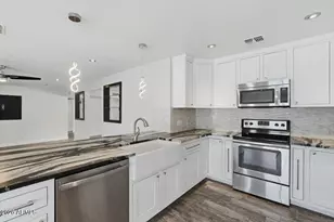 748 N 22nd St, Mesa, AZ 85213 - Photo 12