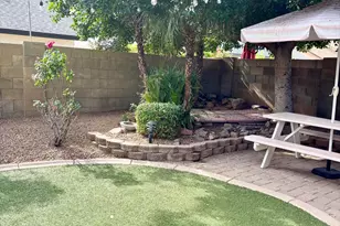 3843 E Tierra Buena Ln, Phoenix, AZ 85032 - Photo 14