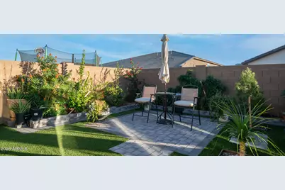 17597 W Red Fox Road, Surprise, AZ 85387 - Photo 22