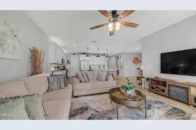 17597 W Red Fox Road, Surprise, AZ 85387 - Photo 12