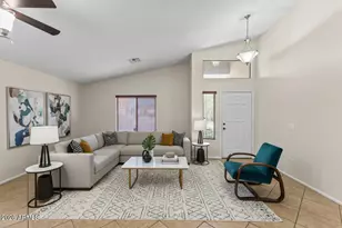 2807 E Questa Dr, Phoenix, AZ 85024 - Photo 8