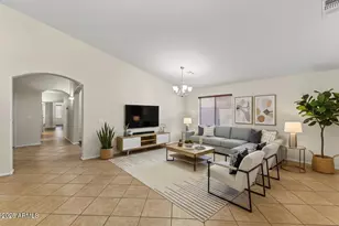 2807 E Questa Dr, Phoenix, AZ 85024 - Photo 6