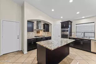 2807 E Questa Dr, Phoenix, AZ 85024 - Photo 14