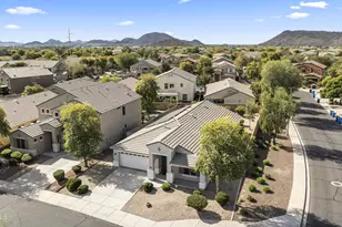 2807 E Questa Dr, Phoenix, AZ 85024 - Photo 4