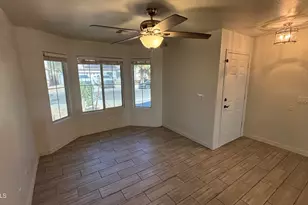 24185 W Desert Bloom St, Buckeye, AZ 85326 - Photo 4