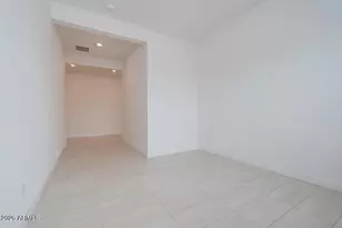 17641 W Highland Ave, Goodyear, AZ 85395 - Photo 10