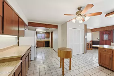 242 E La Canada Boulevard, Goodyear, AZ 85338 - Photo 12