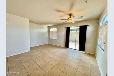 2725 E Mine Creek Road #1081, Phoenix, AZ 85024 - Photo 4