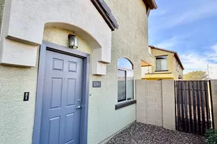 2725 E Mine Creek Rd, Phoenix, AZ 85024 - Photo 22