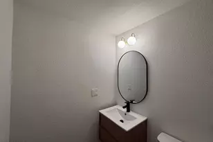 950 S Valencia, Mesa, AZ 85202 - Photo 24