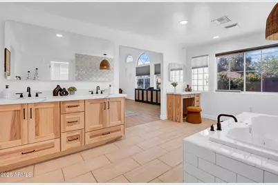 10624 N 38th Street, Phoenix, AZ 85028 - Photo 28