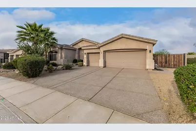 13318 W Coronado Road, Goodyear, AZ 85395 - Photo 6