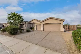 13318 W Coronado Rd, Goodyear, AZ 85395 - Photo 6