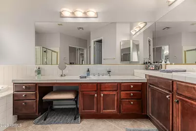 13318 W Coronado Road, Goodyear, AZ 85395 - Photo 24