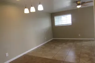 4624 S 19th Ave, Phoenix, AZ 85041 - Photo 14