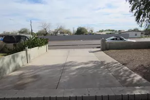 4624 S 19th Ave, Phoenix, AZ 85041 - Photo 8