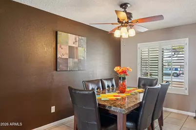 1810 E Harmont Drive, Phoenix, AZ 85020 - Photo 14