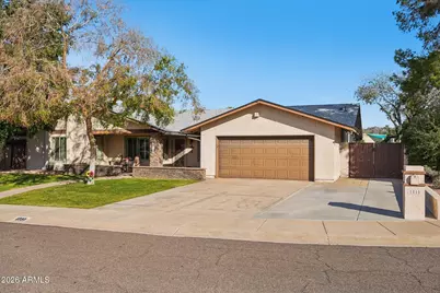 1810 E Harmont Drive, Phoenix, AZ 85020 - Photo 6