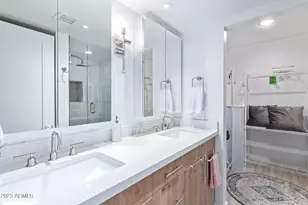 1449 E Highland Ave, Phoenix, AZ 85014 - Photo 10