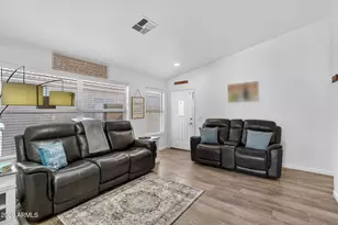 4630 E Dry Creek Rd, Phoenix, AZ 85044 - Photo 6