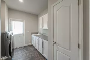 653 S Hidden Valley Rd, Maricopa, AZ 85139 - Photo 20