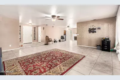 16848 N 40th Avenue, Phoenix, AZ 85053 - Photo 12