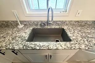 218 W Hartford Rd, Kearny, AZ 85137 - Photo 6