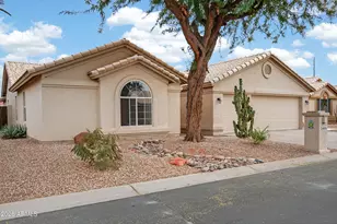 24939 S Lakewood Dr, Sun Lakes, AZ 85248 - Photo 2