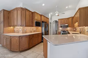 24939 S Lakewood Dr, Sun Lakes, AZ 85248 - Photo 12