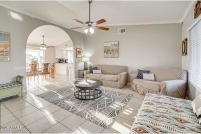 9819 N 67th Drive, Peoria, AZ 85345 - Photo 4
