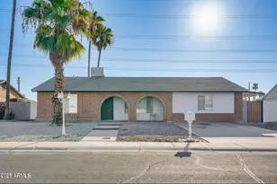 9819 N 67th Dr, Peoria, AZ 85345 - Photo 32