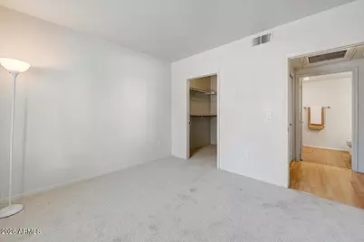 750 E Northern Avenue #1041, Phoenix, AZ 85020 - Photo 14