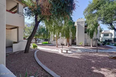 750 E Northern Avenue #1041, Phoenix, AZ 85020 - Photo 16