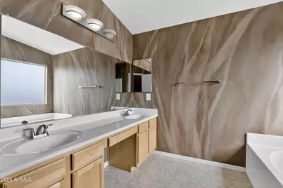 3482 W Sunshine Butte Drive, San Tan Valley, AZ 85144 - Photo 30