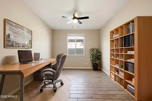 17821 W Villa Hermosa Ln, Surprise, AZ 85387 - Photo 8