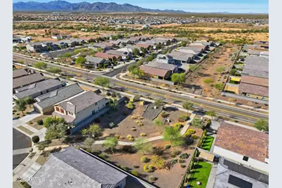 17821 W Villa Hermosa Lane, Surprise, AZ 85387 - Photo 42