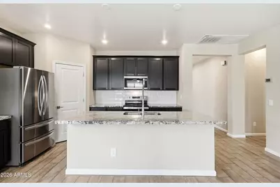 17821 W Villa Hermosa Lane, Surprise, AZ 85387 - Photo 4